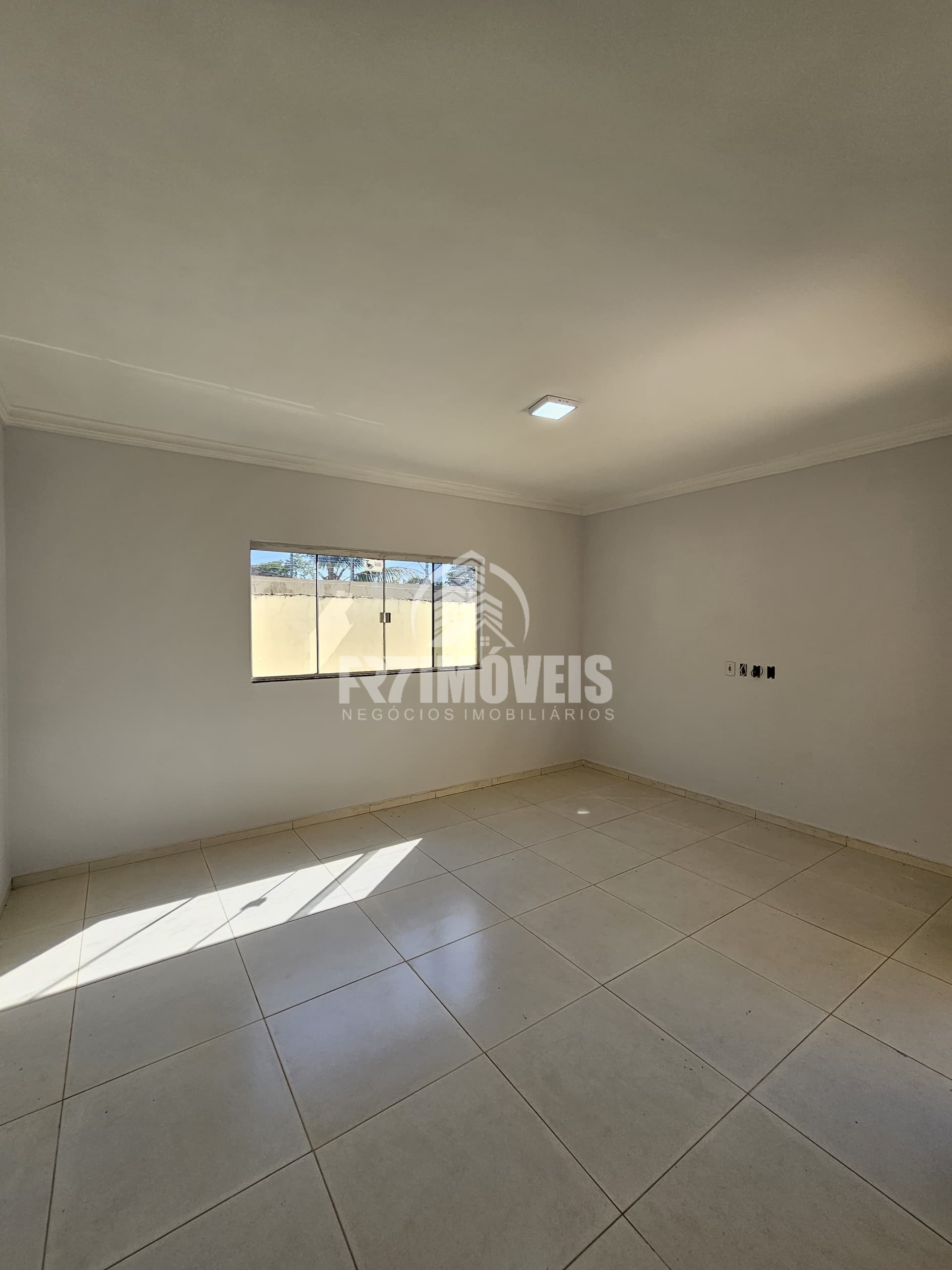 CASA NO SETOR BRISAS DA MATA – GOIÂNIA/GO