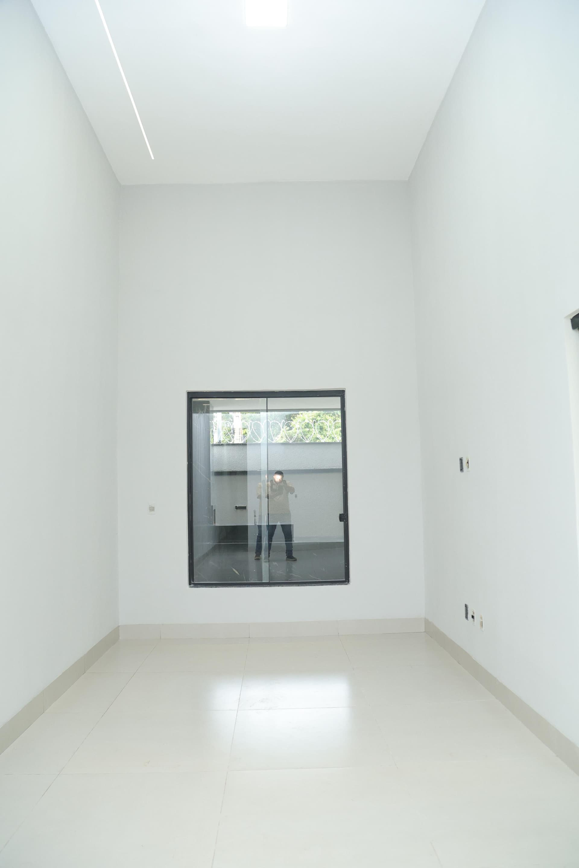 Belíssima casa em Senador Canedo