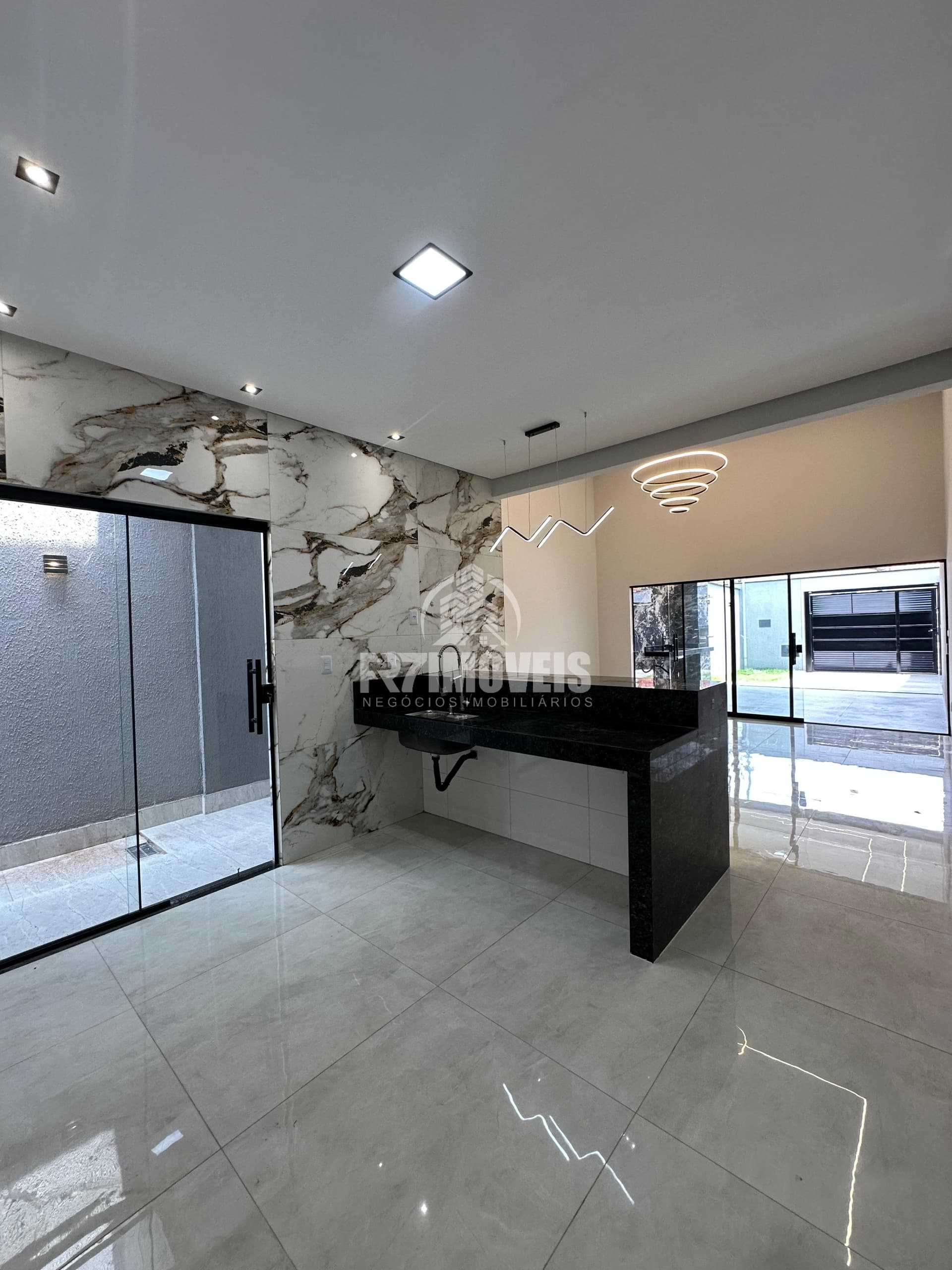 CASA COM ACABAMENTO PREMIUM NO RESIDENCIAL BRISAS DA MATA – GOIÂNIA/GO