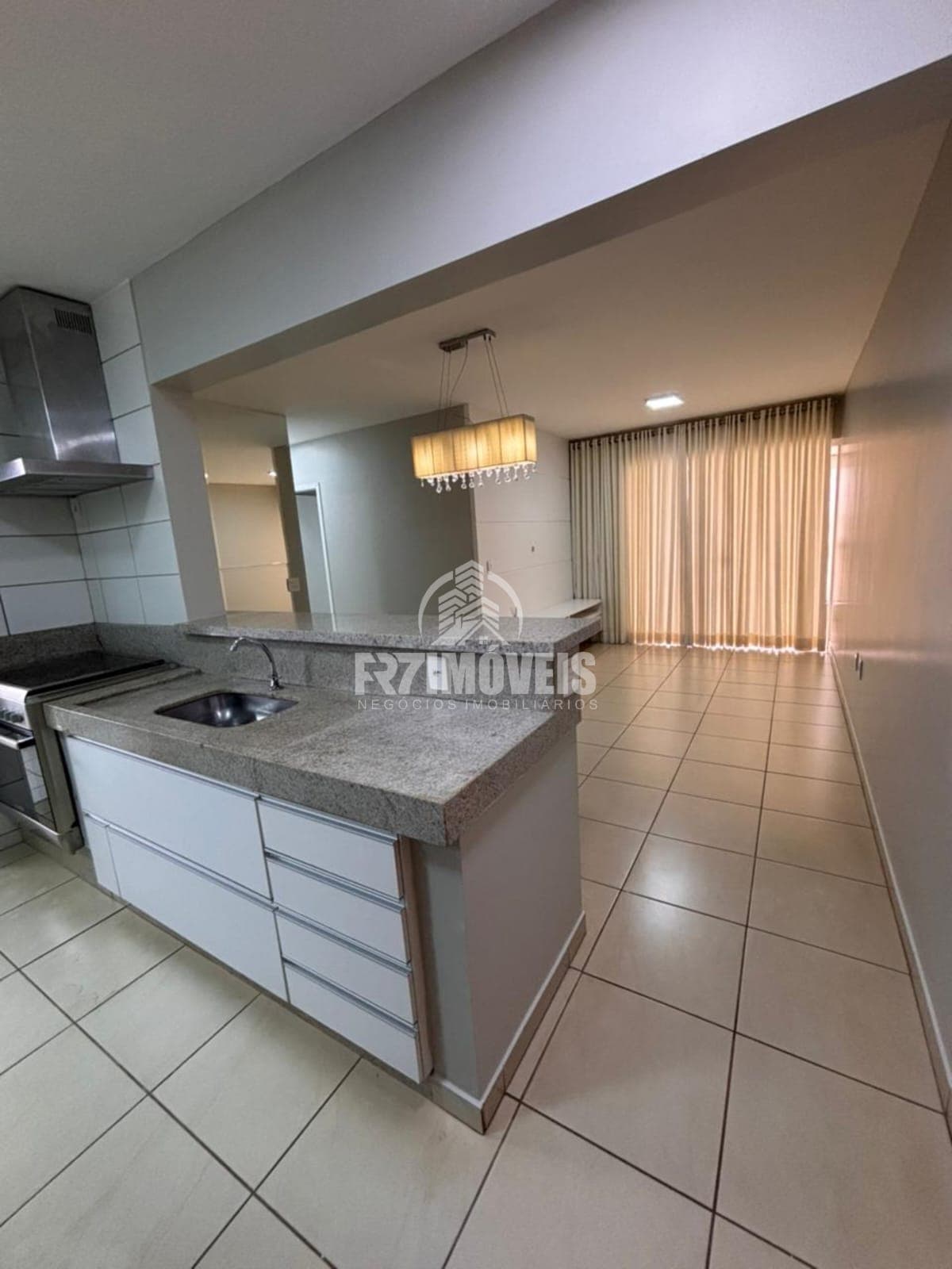 APARTAMENTO DE 3 QUARTOS SENDO 1 SUÍTE NO VARANDAS DE COPACABANA – GOIÂNIA/GO
