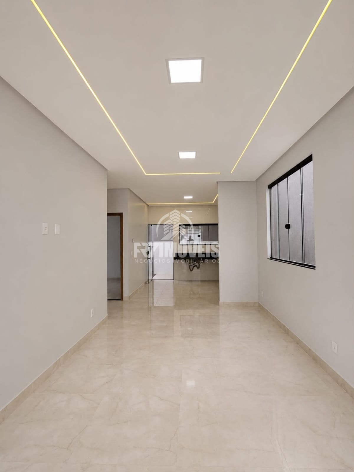 CASA NO SETOR RESIDENCIAL PARAÍSO - GOIÂNIA/GO