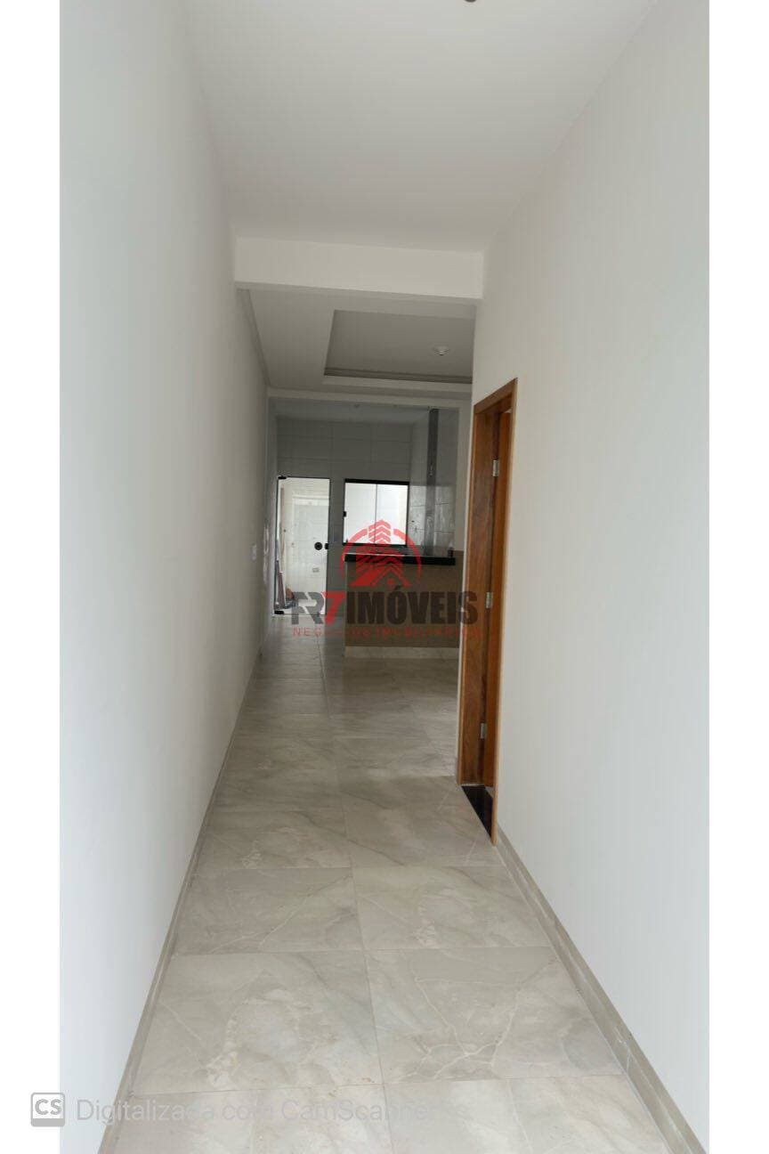 CASA COM ÓTIMA LOCALIZAÇÃO NO RESIDENCIAL PARAISO - GOIÂNIA / GO