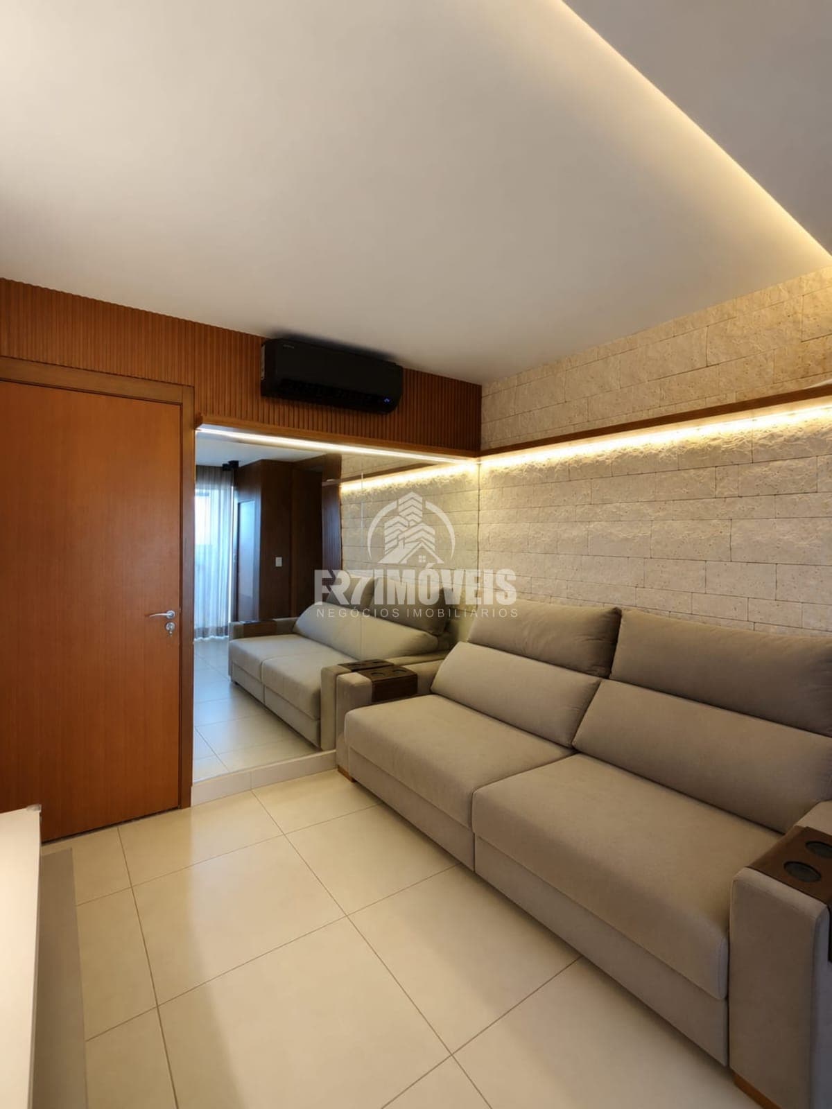 APARTAMENTO LA VITA RESIDENCE NO SETOR SANTA GENOVEVA - GOIÂNIA/GO