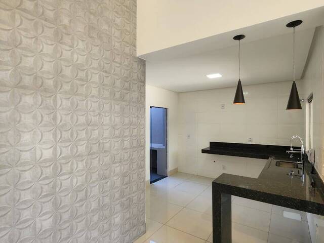 #622 - Casa para Venda em Goiânia - GO