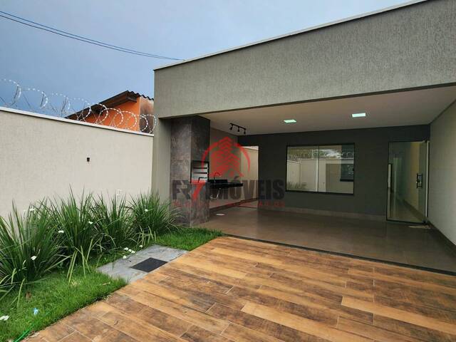 #1086 - Casa para Venda em Goiânia - GO