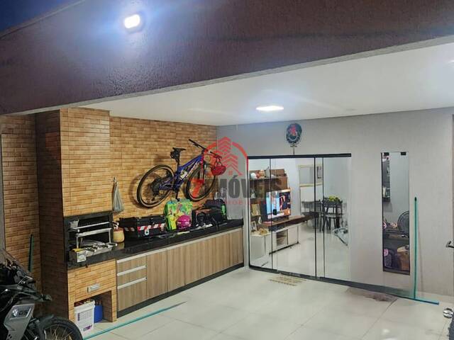 #1691 - Casa para Venda em Goiânia - GO