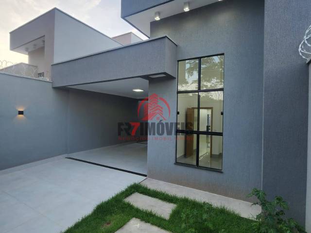 #1746 - Casa para Venda em Goiânia - GO