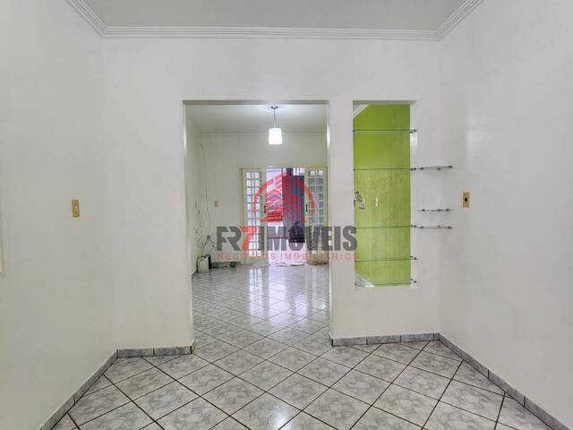 Casa para Venda em Goiânia - 5