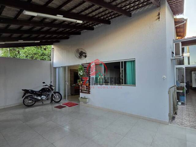 #1998 - Casa para Venda em Goiânia - GO