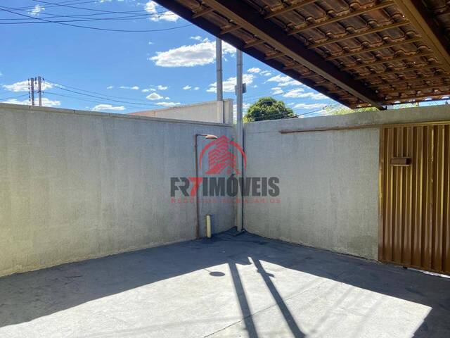 #2108 - Casa para Venda em Goiânia - GO