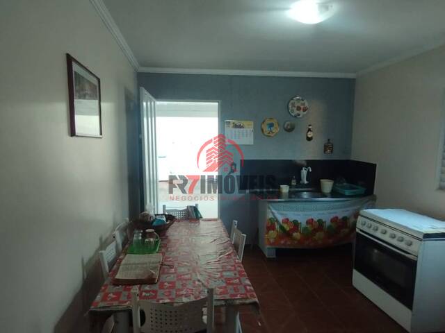 Casa para Venda em Goiânia - 5