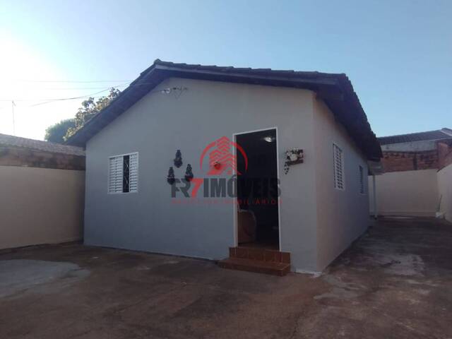 Casa para Venda em Goiânia - 4