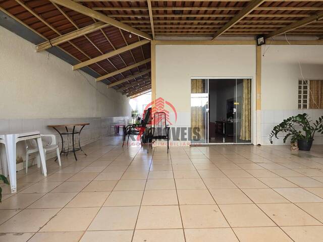 #2214 - Casa para Venda em Goiânia - GO