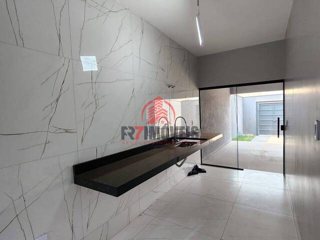 #2237 - Casa para Venda em Goiânia - GO