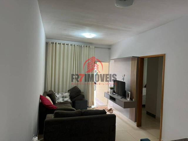 #2323 - Casa para Venda em Goiânia - GO