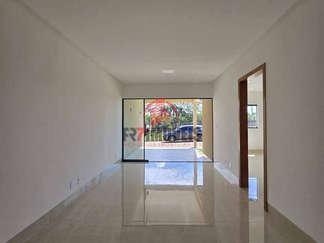 #2331 - Casa para Venda em Goiânia - GO