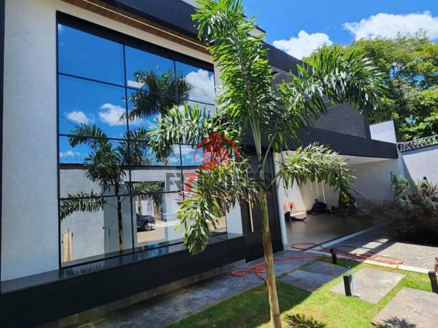 #1898 - Casa para Venda em Goiânia - GO