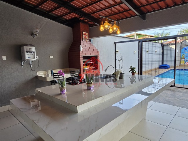 #2388 - Casa para Venda em Goiânia - GO