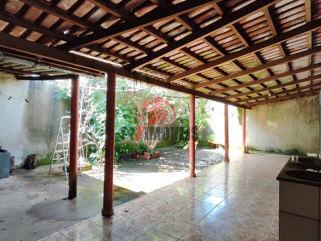 #2432 - Casa para Venda em Goiânia - GO