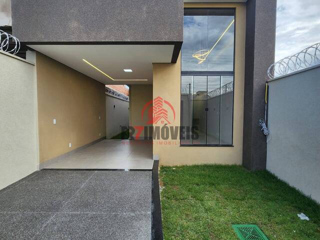 Casa para Venda em Goiânia - 1