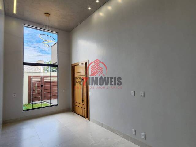 Casa para Venda em Goiânia - 2