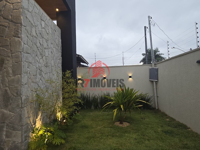 #2489 - Casa para Venda em Goiânia - GO