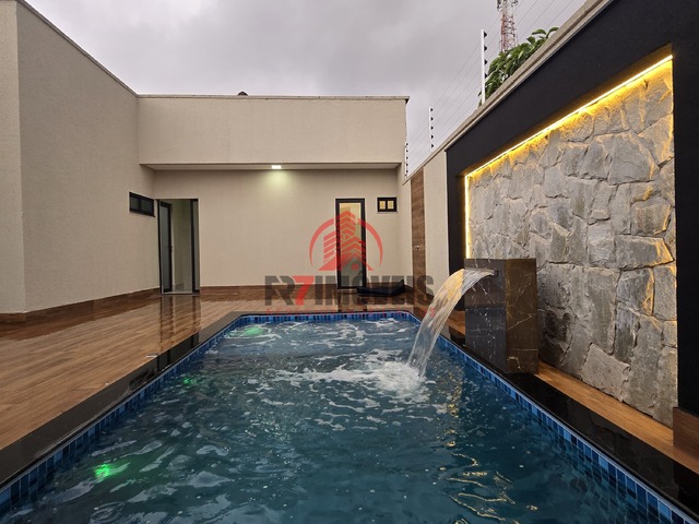 #2489 - Casa para Venda em Goiânia - GO