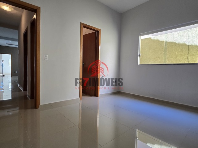 #2612 - Casa para Venda em Goiânia - GO - 3