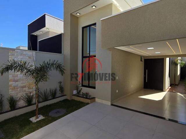 #2660 - Casa para Venda em Goiânia - GO - 1