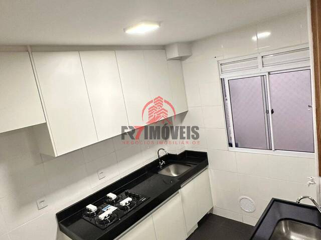 #2750 - Apartamento para Venda em Goiânia - GO - 2