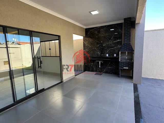 #2769 - Casa para Venda em Trindade - GO - 3