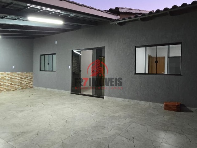 #2774 - Casa para Venda em Goiânia - GO - 1
