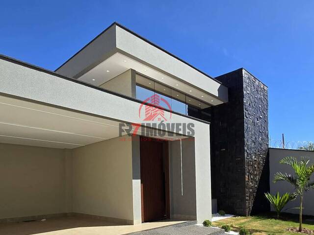 #2833 - Casa para Venda em Goiânia - GO - 1