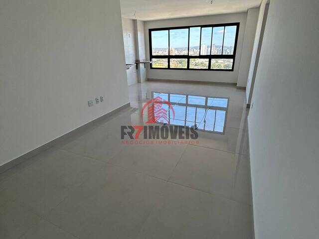 #2835 - Apartamento para Venda em Goiânia - GO - 2