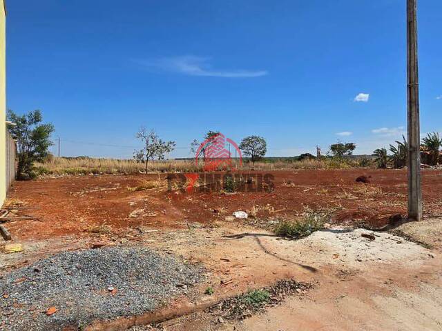 #2841 - Terreno para Venda em Goiânia - GO - 1