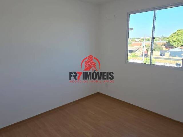 #2848 - Apartamento para Venda em Goiânia - GO - 2