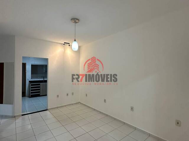 #2870 - Casa para Venda em Goiânia - GO - 3