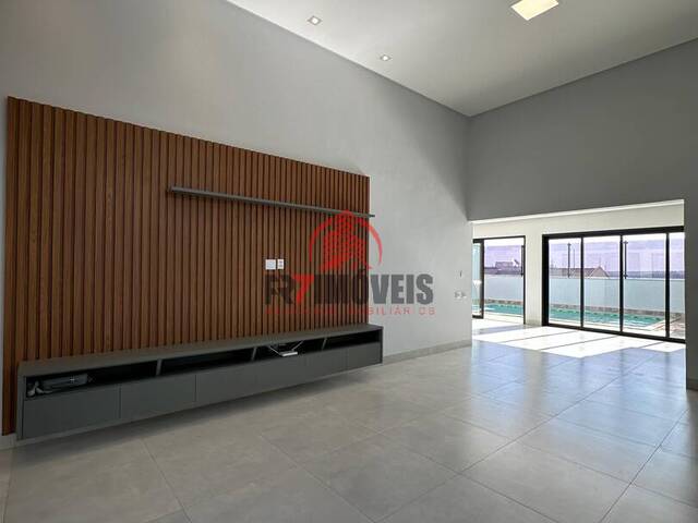 #2880 - Casa para Venda em Goiânia - GO - 3