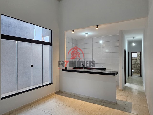 #2893 - Casa para Venda em Goiânia - GO - 2