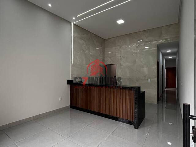 #2903 - Casa para Venda em Goiânia - GO - 3