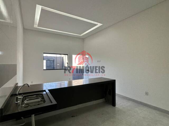 #2913 - Casa para Venda em Goiânia - GO - 3