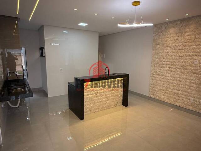 #2916 - Casa para Venda em Goiânia - GO - 2