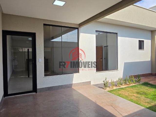 #2927 - Casa para Venda em Goiânia - GO - 1