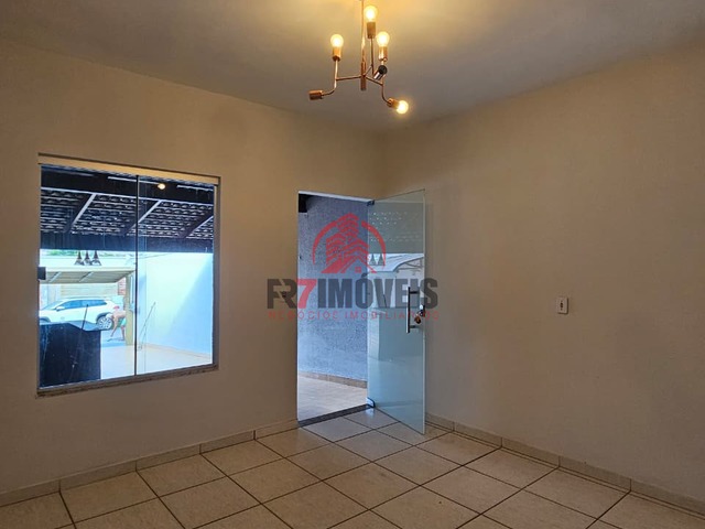 #2928 - Casa para Venda em Goiânia - GO - 3