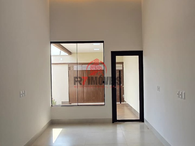 #2930 - Casa para Venda em Goiânia - GO - 3