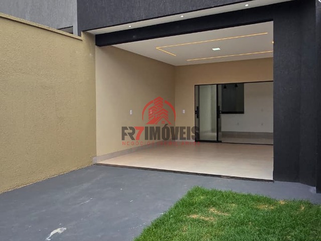 #2931 - Casa para Venda em Goiânia - GO - 1