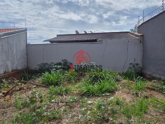 #2949 - Terreno para Venda em Goiânia - GO - 2