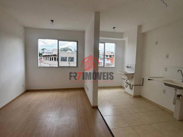 #2950 - Apartamento para Venda em Goiânia - GO - 2