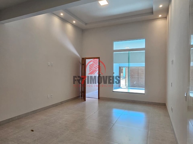 #2952 - Casa para Venda em Goiânia - GO - 2