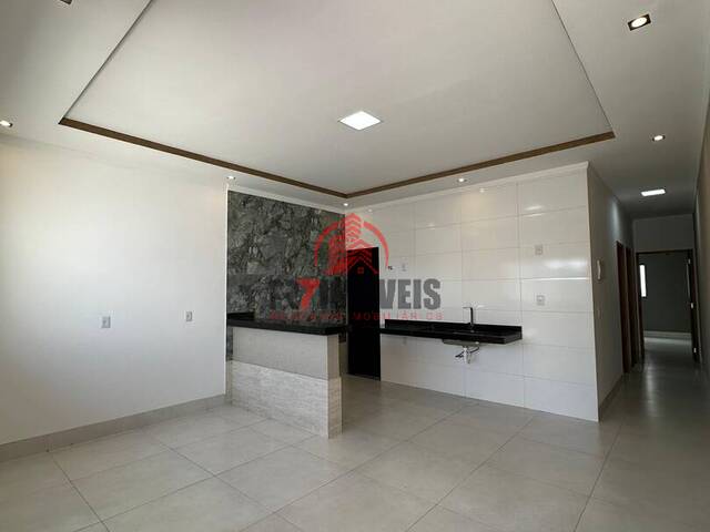 #2963 - Casa para Venda em Goiânia - GO - 3